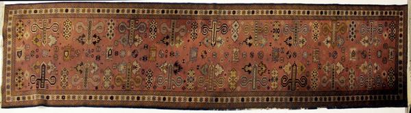 



Tappeto galleria Shirvan Kuba, sec. XX  - Asta Antiquariato e Sculture, Gioielli e Collezionismo - Poggio Bracciolini Casa d'Aste