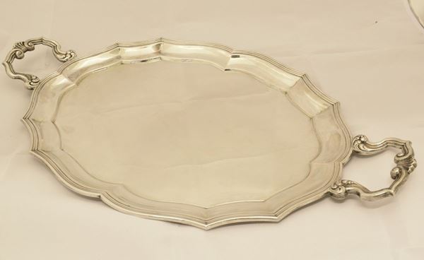 



VASSOIO SEC. XX  - Asta Collectibles, Arredi antichi e Contemporanei e Gioielli - Poggio Bracciolini Casa d'Aste