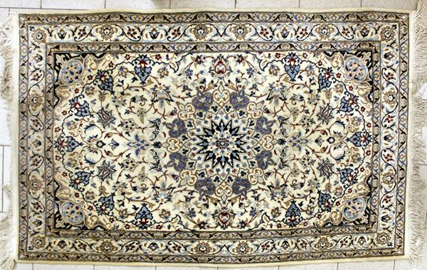 



Tappeto persiano, Nain, sec. XX  - Asta Collectibles, Arredi antichi e Contemporanei e Gioielli - Poggio Bracciolini Casa d'Aste