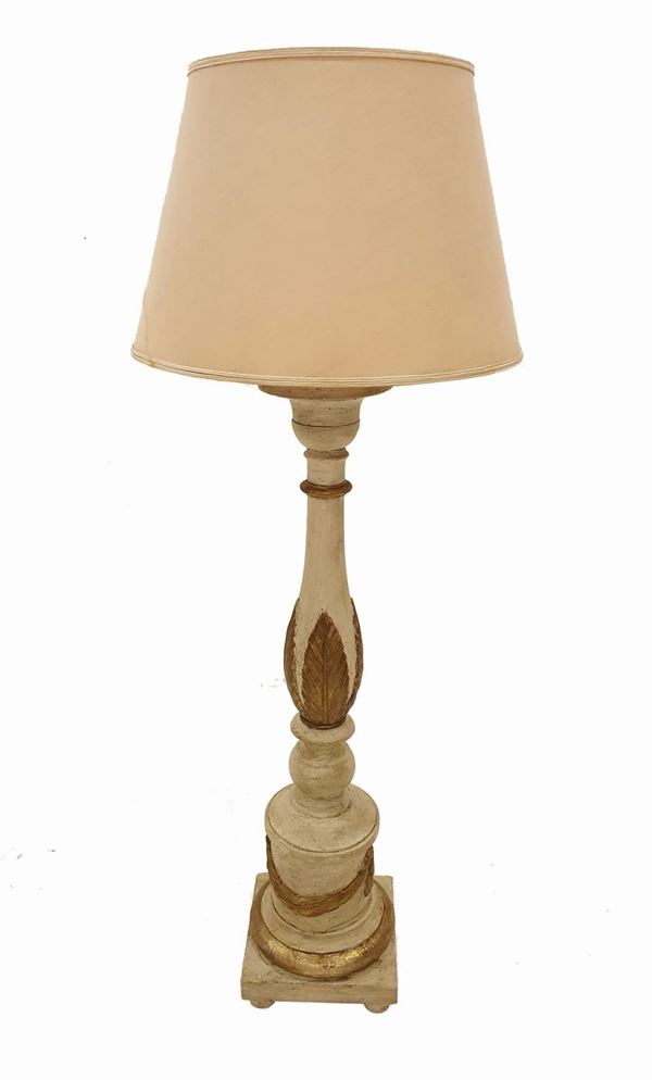 



Candelabro, sec. XVIII