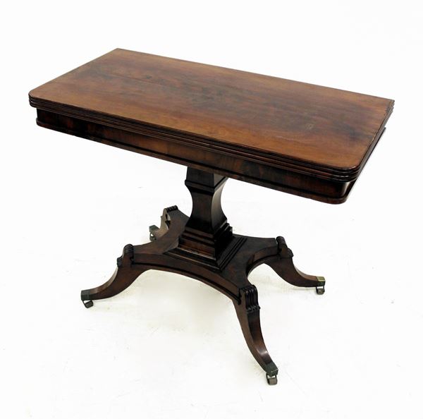 



Tavolino da gioco, Inghilterra, sec. XX  - Asta ANTIQUARIATO, COLLECTIBLES, GIOIELLI - Poggio Bracciolini Casa d'Aste