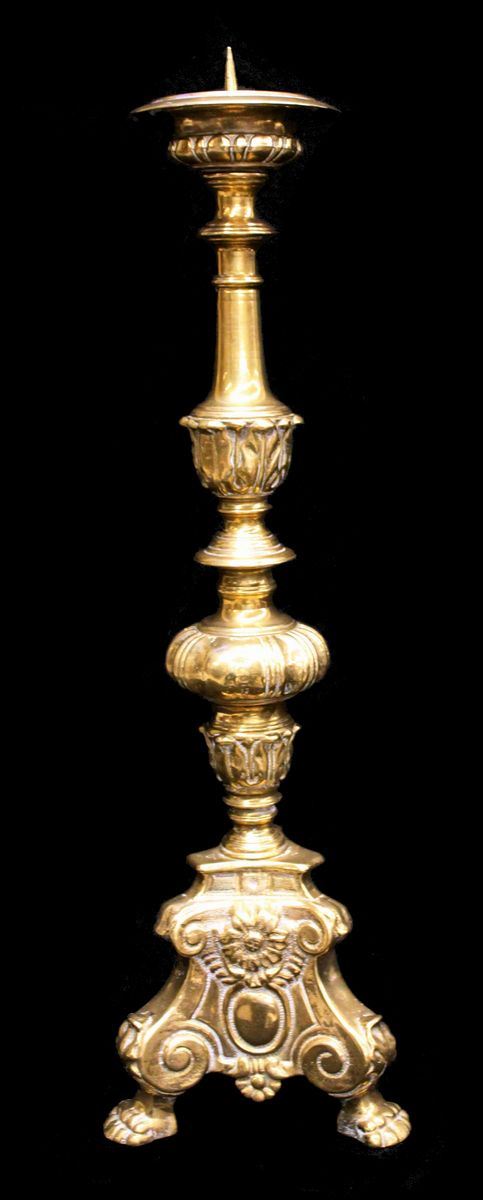 



Candelabro, in stile 600