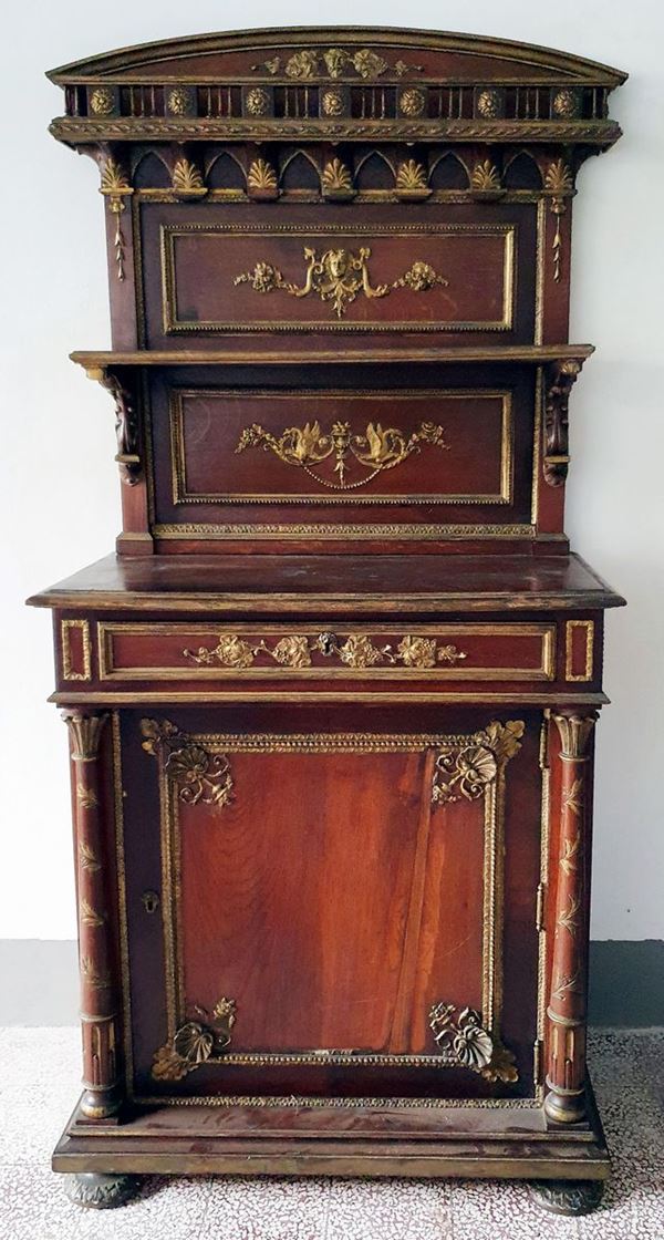 Credenzino,inizi sec. XX,  - Asta Collectibles, Arredi antichi e Contemporanei e Gioielli - Poggio Bracciolini Casa d'Aste