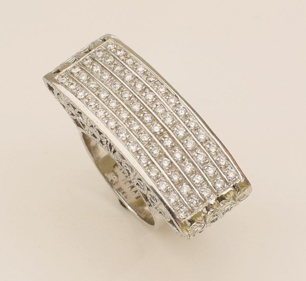 



ANELLO IN ORO BIANCO KT18 E DIAMANTI