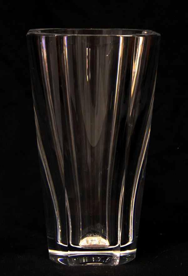 



Vaso, sec. XX&nbsp;   - Asta Antiquariato e Sculture, Gioielli e Collezionismo - Poggio Bracciolini Casa d'Aste