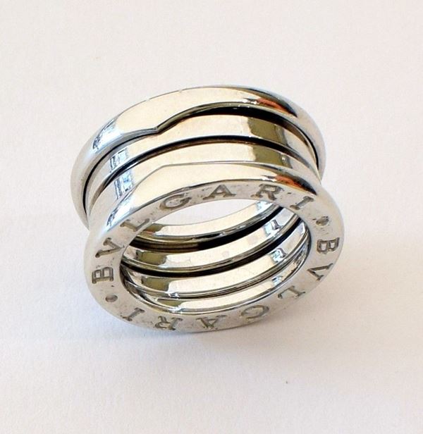 



ANELLO IN ORO BIANCO, BULGARI B01 KT18 