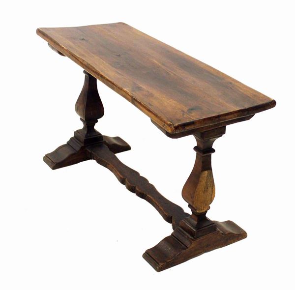 



Tavolino, in stile 600