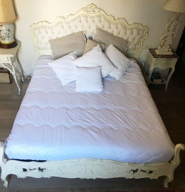 



Letto matrimoniale, in stile 700