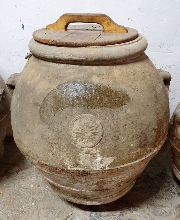 



Orcio, sec. XIX   - Asta ARREDI DA UNA VILLA FIORENTINA, GIOIELLI, ARGENTI E DIPINTI - Poggio Bracciolini Casa d'Aste