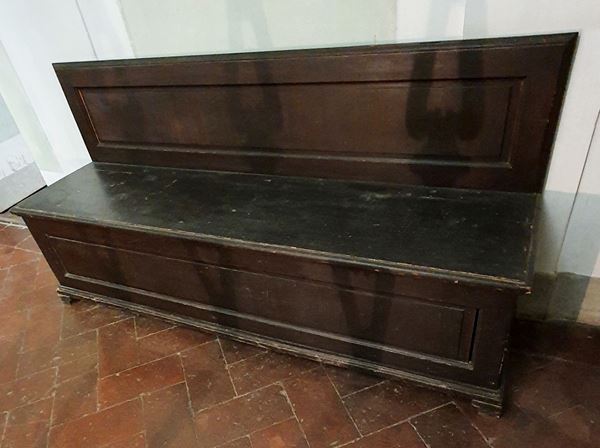 



Cassapanca, inizi sec. XX  - Asta ARREDI DA UNA VILLA FIORENTINA, GIOIELLI, ARGENTI E DIPINTI - Poggio Bracciolini Casa d'Aste