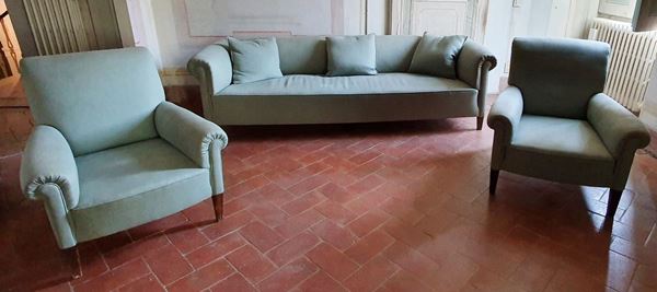 



Divano e coppia di poltrone, sec. XX