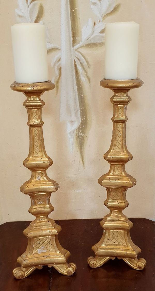 



Coppia di candelabri, sec. XVIII