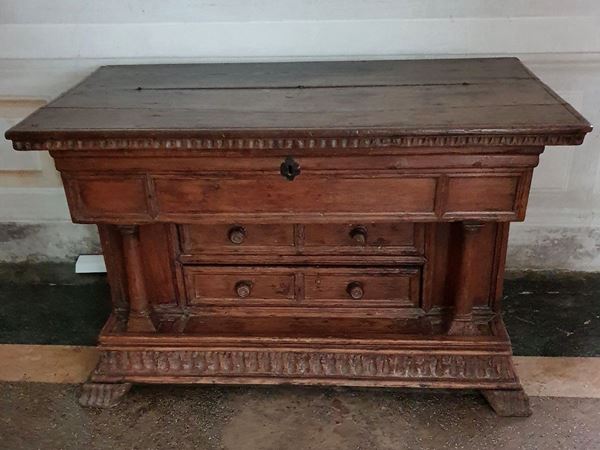 



Credenza, sec. XVIII