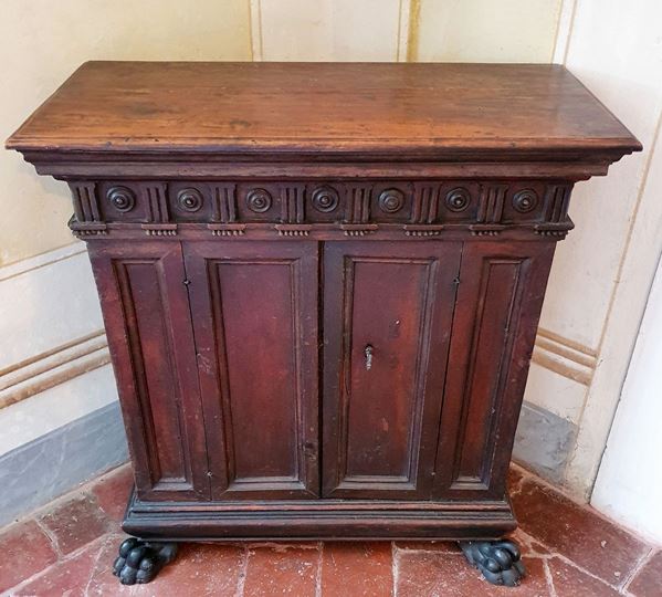 



Credenza, in stile 600