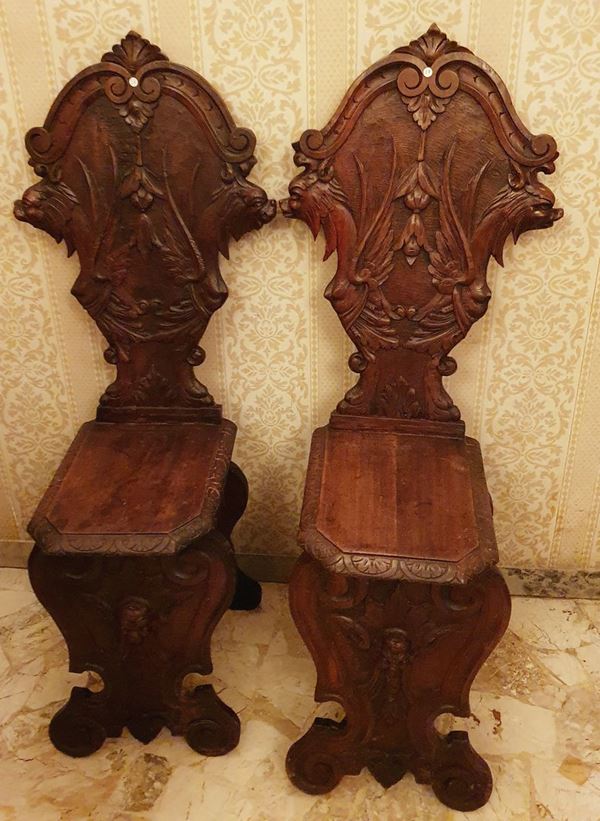 



Coppia di sgabelli,   - Asta ARREDI DA UNA VILLA FIORENTINA, GIOIELLI, ARGENTI E DIPINTI - Poggio Bracciolini Casa d'Aste