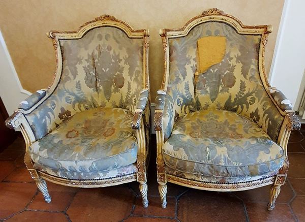 



Coppia di poltrone in stile 700