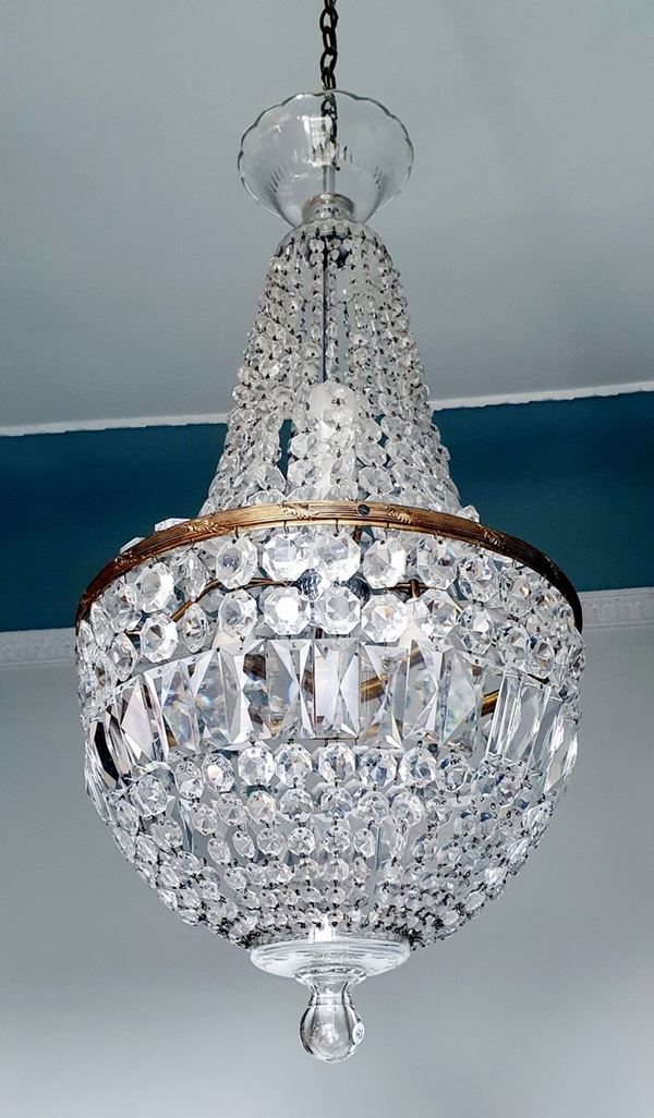 



Lumiera a paniera, sec. XX   - Asta ARREDI DA UNA VILLA FIORENTINA, GIOIELLI, ARGENTI E DIPINTI - Poggio Bracciolini Casa d'Aste