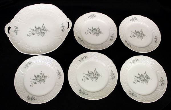 



Servito da dolce, sec. XX  - Asta OPERE E OGGETTI D'ARTE ANTICA E CONTEMPORANEA, GIOIELLI - Poggio Bracciolini Casa d'Aste