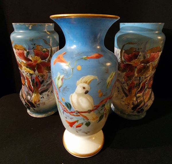 



Tre vasi, inizi sec. XX  - Asta ANTIQUARIATO, COLLECTIBLES, GIOIELLI - Poggio Bracciolini Casa d'Aste