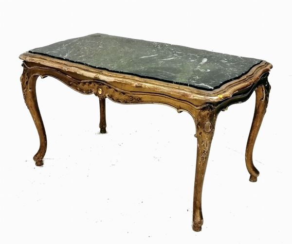 



Tavolino da fumo, in stile 700