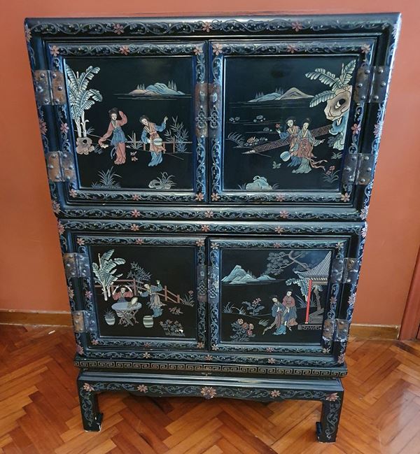 



Mobile bar, arte orientale sec. XX