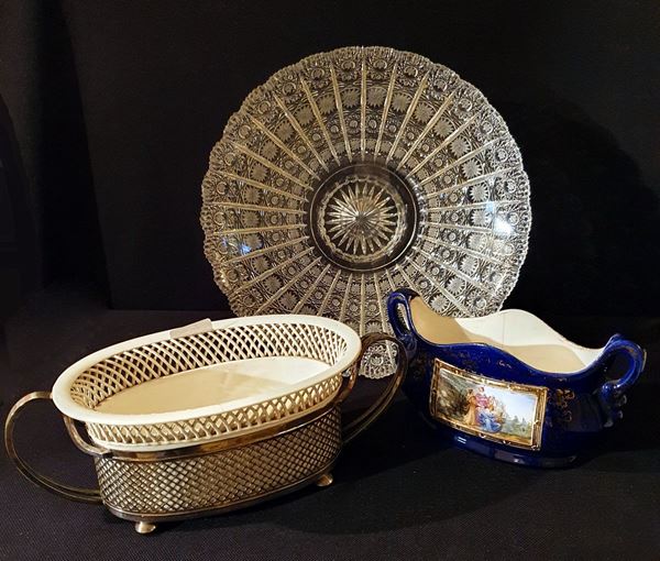 



Centrotavola, sec. XX  - Asta ANTIQUARIATO, COLLECTIBLES, GIOIELLI - Poggio Bracciolini Casa d'Aste