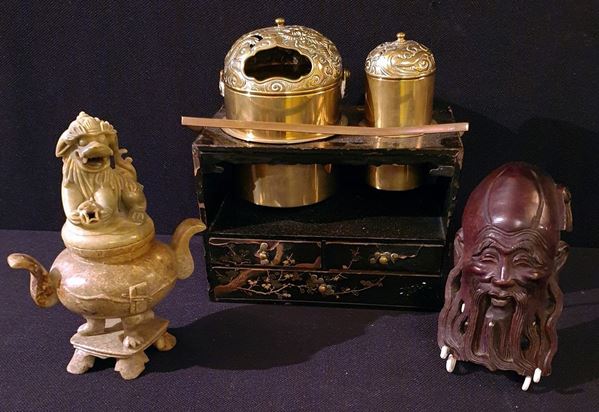 



Portaspezie, arte orientale, sec. XX  - Asta ARREDI, OGGETTI D'ARTE, GIOIELLI E ARGENTI - Poggio Bracciolini Casa d'Aste