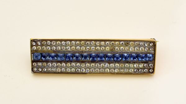 



SPILLA IN ORO 18KT E PIETRE  - Asta Antiquariato e Sculture, Gioielli e Collezionismo - Poggio Bracciolini Casa d'Aste
