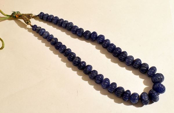 



COLLANA GIROCOLLO IN PIETRE