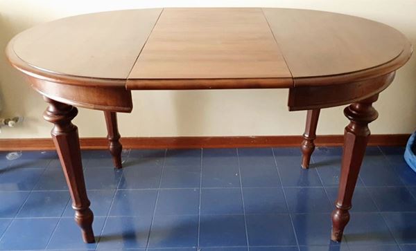 



Tavolo&nbsp; sec. XIX  - Asta OPERE E OGGETTI D'ARTE ANTICA E CONTEMPORANEA, GIOIELLI - Poggio Bracciolini Casa d'Aste