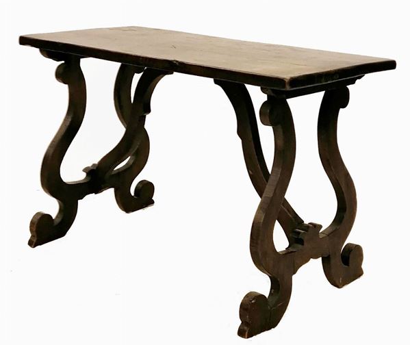 



Tavolino, in stile 600  - Asta Antiquariato e Sculture, Gioielli e Collezionismo - Poggio Bracciolini Casa d'Aste