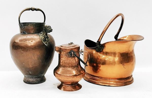 



Mezzina e due brocche, secc. XVIII e XIX  - Asta Antiquariato e Sculture, Gioielli e Collezionismo - Poggio Bracciolini Casa d'Aste