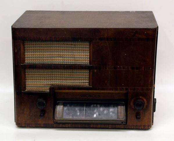 



Radio, anni 40   - Asta Antiquariato e Sculture, Gioielli e Collezionismo - Poggio Bracciolini Casa d'Aste