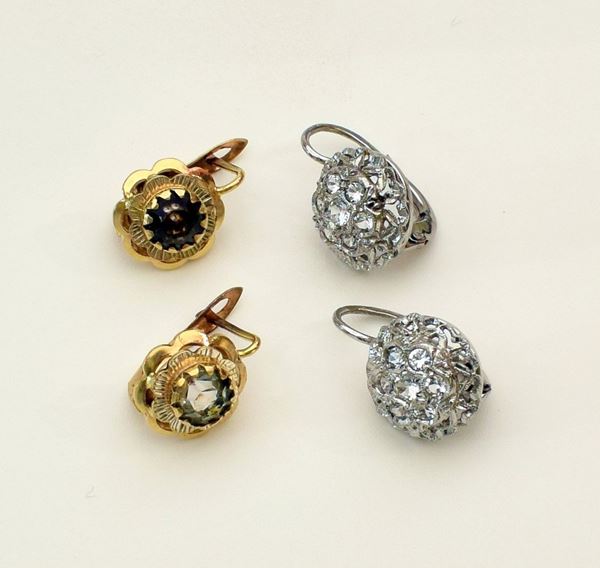 



DUE PAIA DI ORECCHINI IN ORO 18KT E PIETRE  - Asta OPERE E OGGETTI D'ARTE ANTICA E CONTEMPORANEA, GIOIELLI - Poggio Bracciolini Casa d'Aste