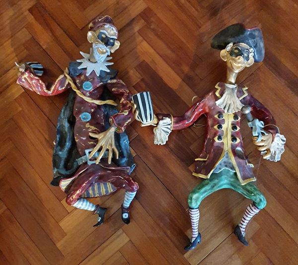 



Coppia di sculture ad uso di applique, sec. XX 