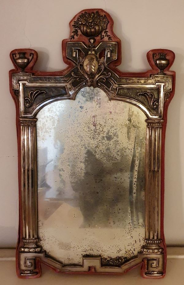 



Specchiera, sec. XIX   - Asta OPERE E OGGETTI D'ARTE ANTICA E CONTEMPORANEA, GIOIELLI - Poggio Bracciolini Casa d'Aste