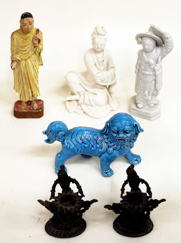 



Lotto di sei sculturine, arte orientale, sec. XX