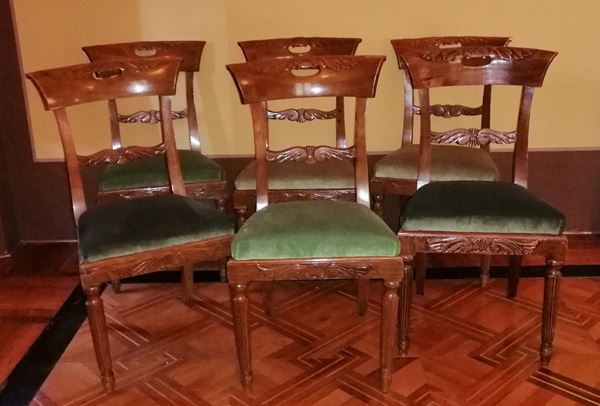 



Sei sedie, Inghilterra, inizi sec. XX  - Asta OPERE E OGGETTI D'ARTE ANTICA E CONTEMPORANEA, GIOIELLI - Poggio Bracciolini Casa d'Aste