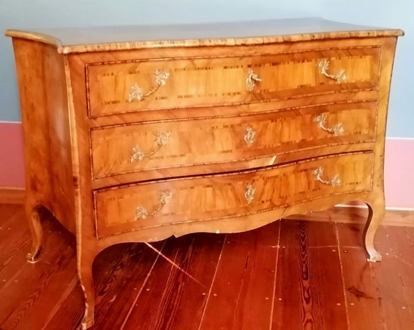 



Cassettone, sec. XVIII  - Asta OPERE E OGGETTI D'ARTE ANTICA E CONTEMPORANEA, GIOIELLI - Poggio Bracciolini Casa d'Aste