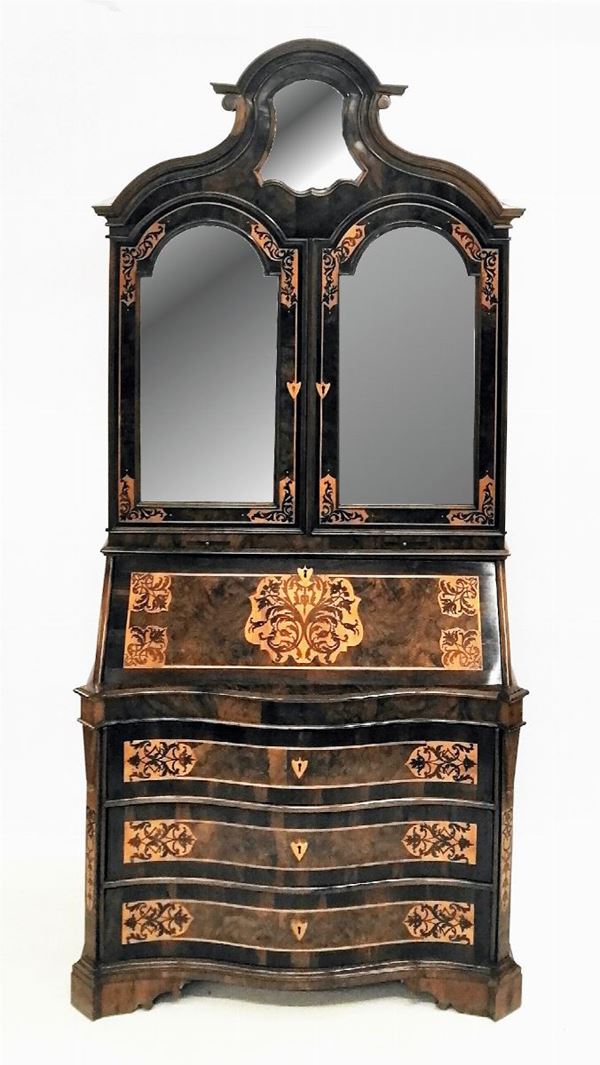 Bureau Trumeau, Roma, sec. XVIII 