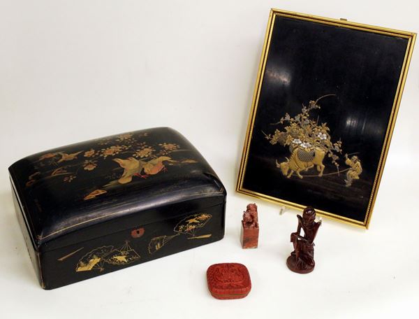 



Lotto di oggetti di arte orientale, sec. XX