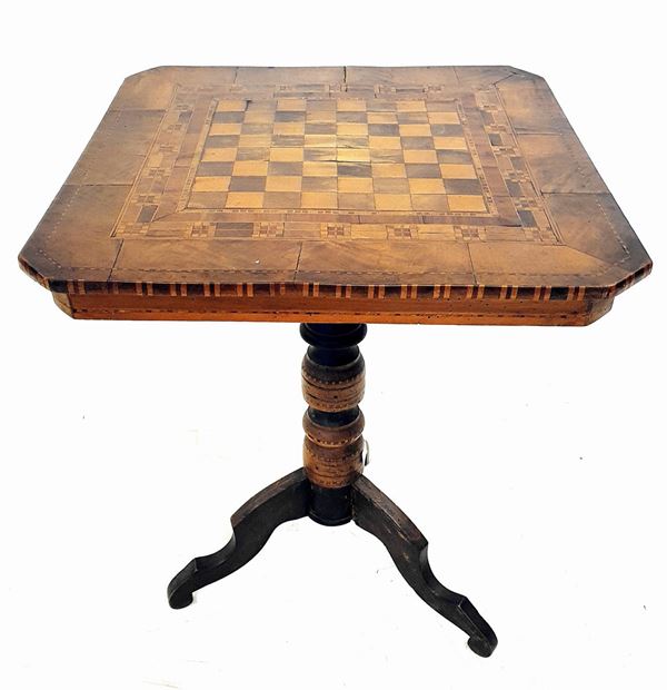



Tavolino, Sorrento, sec. XIX  - Asta ANTIQUARIATO, COLLECTIBLES, GIOIELLI - Poggio Bracciolini Casa d'Aste