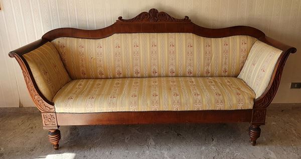 



Divano, Toscana, sec. XIX  - Asta ARREDI, OGGETTI D'ARTE, GIOIELLI E ARGENTI - Poggio Bracciolini Casa d'Aste