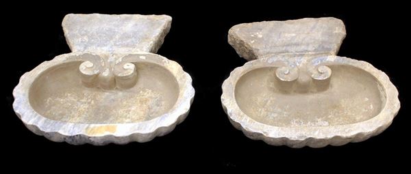 



Coppia di acquasantiere, sec. XVIII
