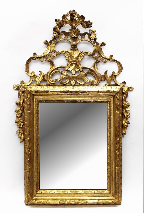 



Specchiera, sec. XVIII  - Asta GIOIELLI, ARGENTI, ARREDI, OGGETTI D'ARTE E DIPINTI - Poggio Bracciolini Casa d'Aste