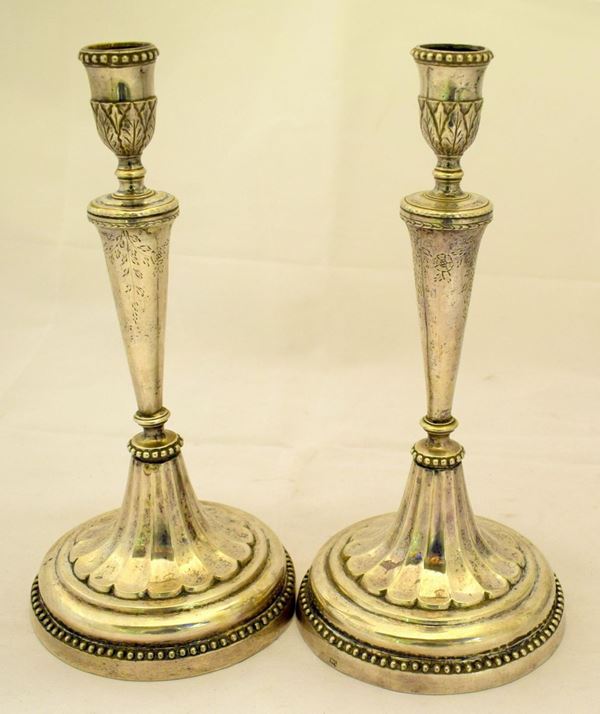 



Coppia di candelieri, probabilmente Firenze fine sec. XVIII,