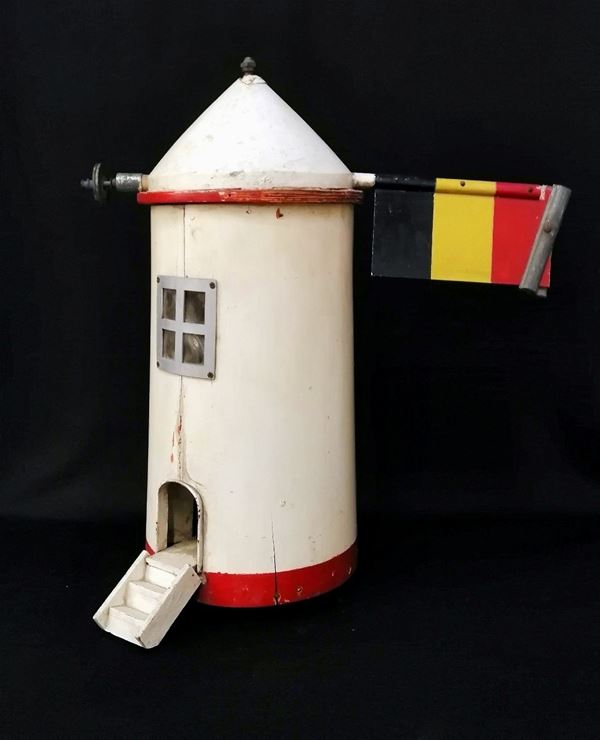 



Modello di mulino a vento, inizi sec. XX   - Asta GIOIELLI, ARGENTI, ARREDI, OGGETTI D'ARTE E DIPINTI - Poggio Bracciolini Casa d'Aste