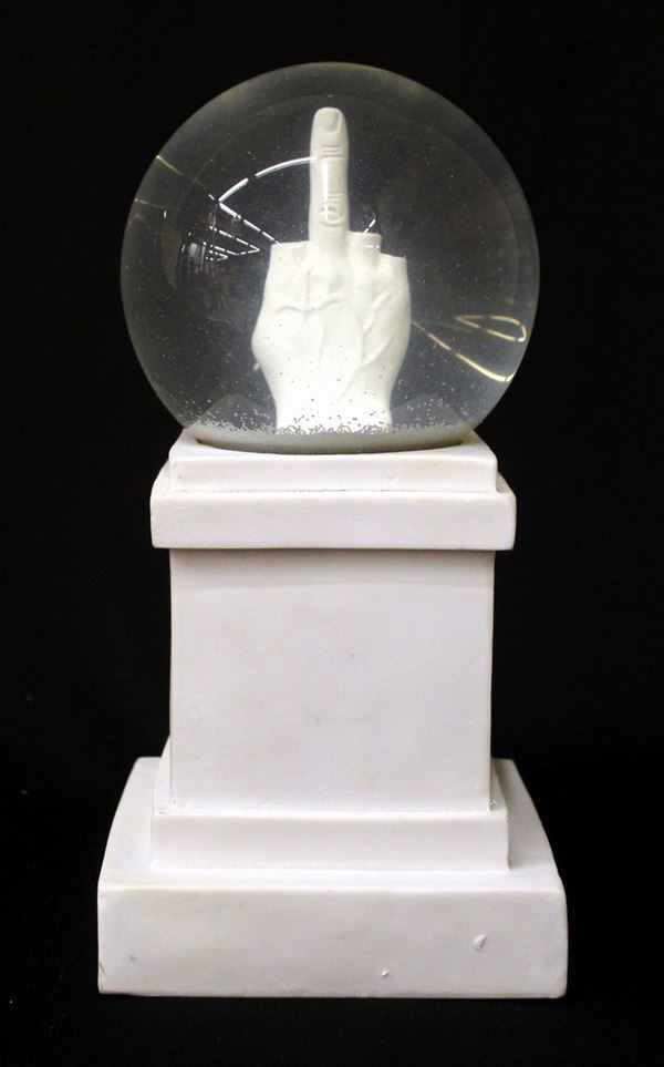 



Maurizio Cattelan