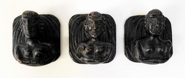 



Tre elementi decorativi, sec. XV/XVI