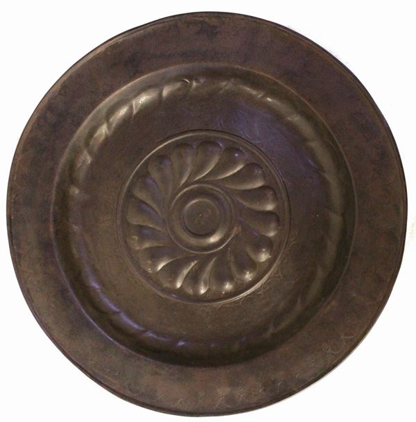 



Piatto da parata, sec. XVI  - Asta ANTIQUARIATO, COLLECTIBLES, GIOIELLI - Poggio Bracciolini Casa d'Aste